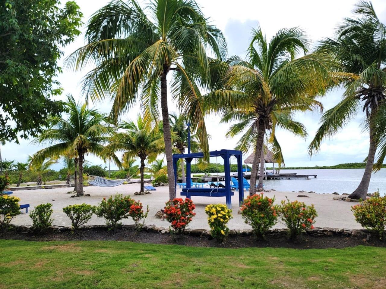 Brahma Blue Resort San Pedro  Esterno foto