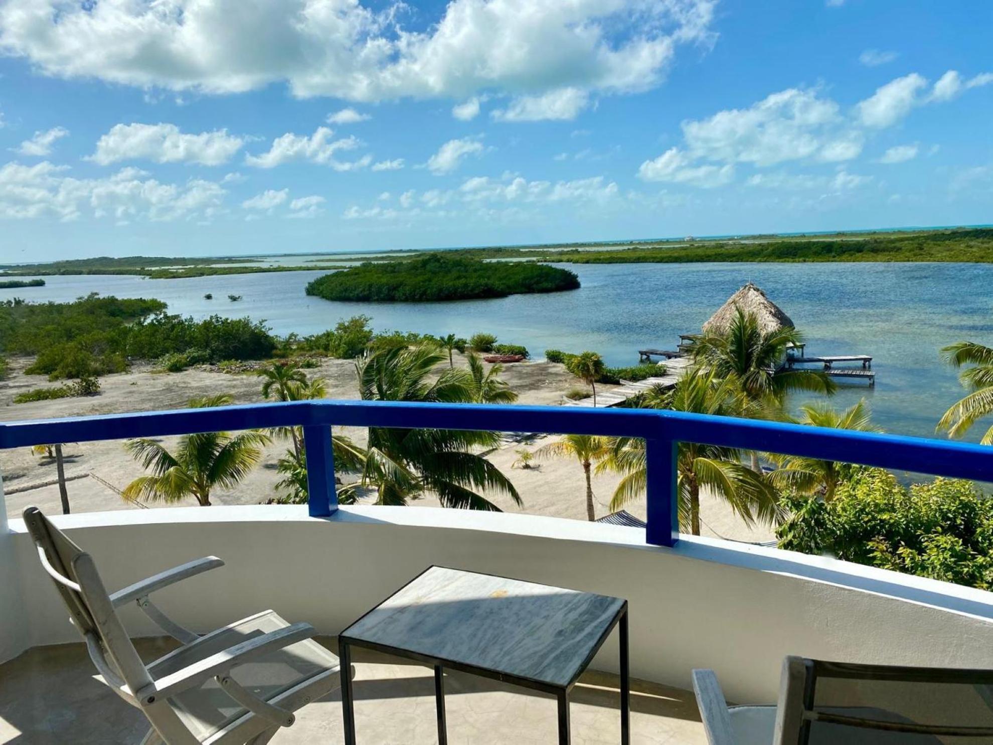 Brahma Blue Resort San Pedro  Esterno foto